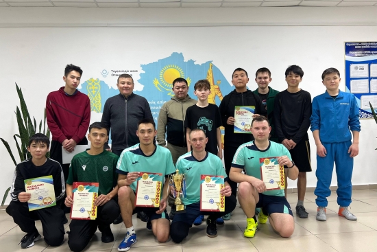 Ежегодно в нашей школе проходит соревнование в честь празднования 