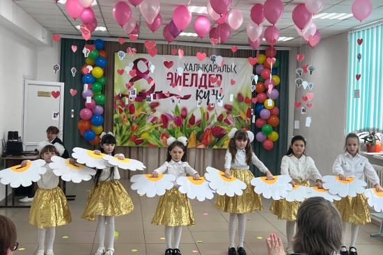 «Аяулы анашым»