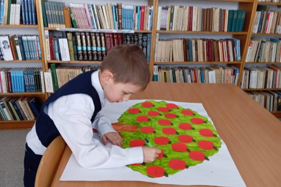 Книга и чтение - это великие учителя и воспитатели человеческих душ. 